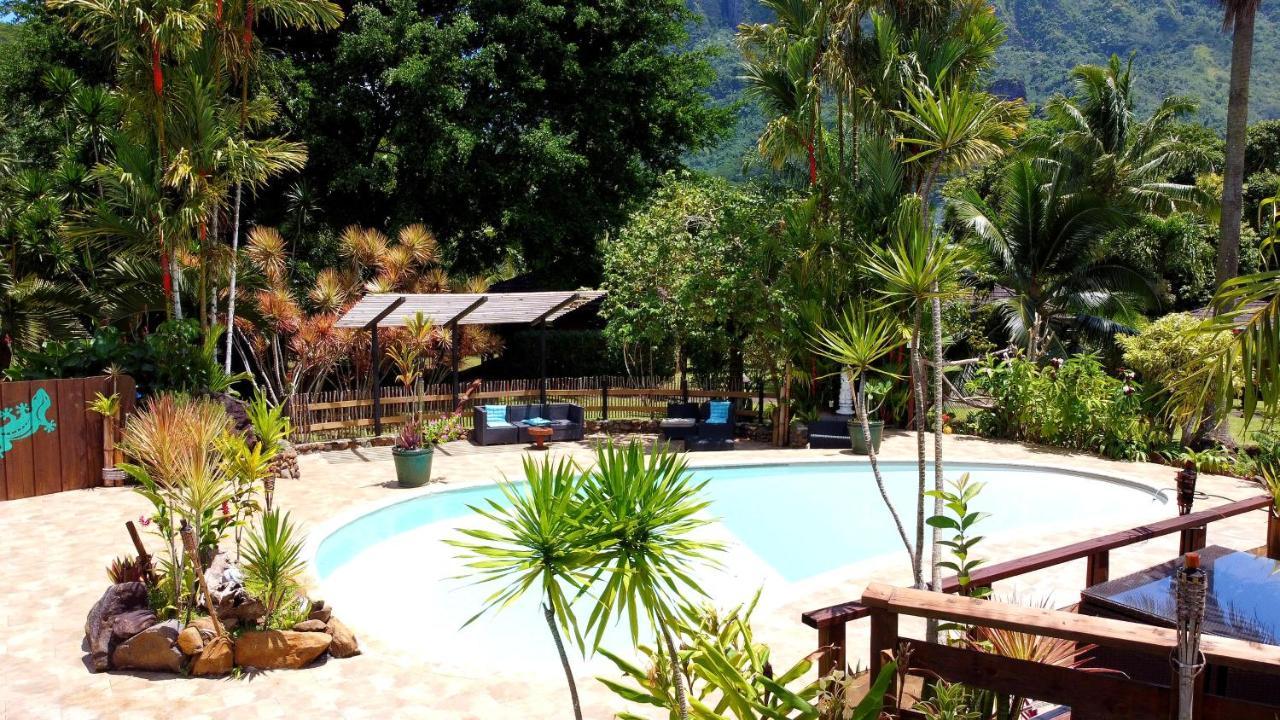 Eco Lodge Village Temanoha Paopao Eksteriør bilde